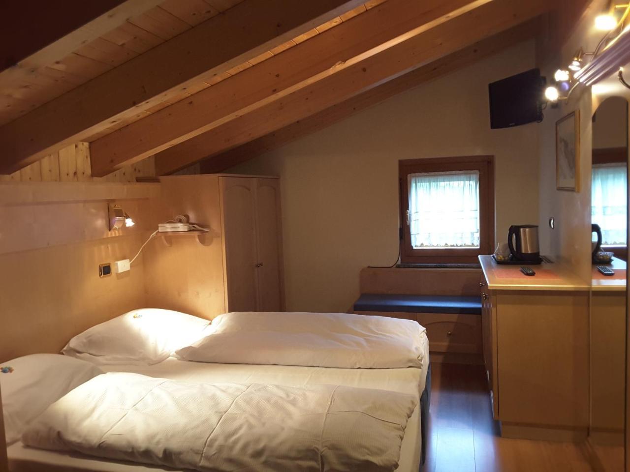 Chalet Brigitte B&B Arabba Ngoại thất bức ảnh